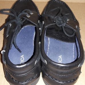 Nautica Boys Boat Shoes Size 5